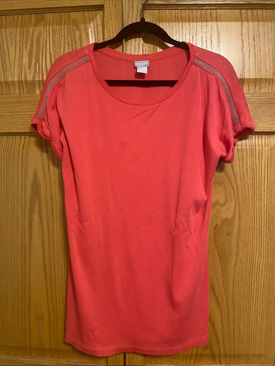 Chico's Tops - Chico’s Coral Scoop-Neck Short Sleeve Top with Shoulder Trim